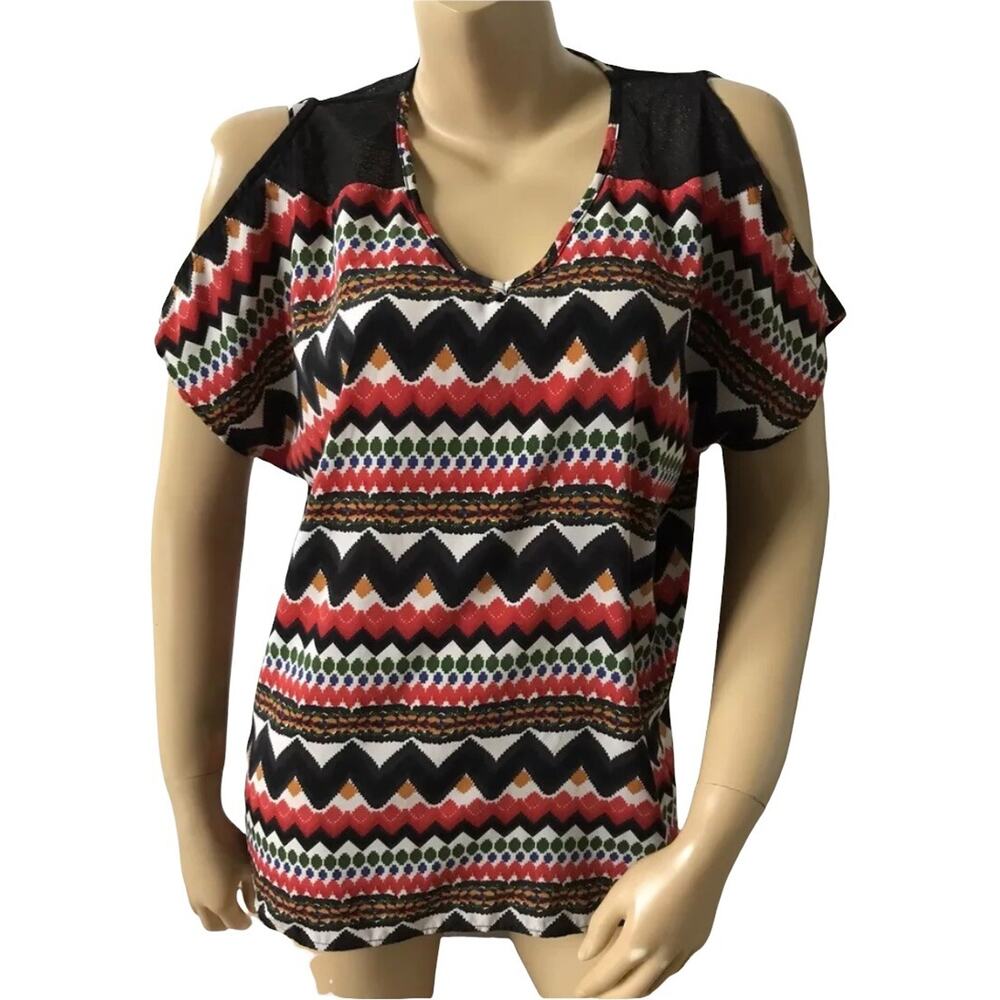 SUGARLIPS Womens Size XS Cold Shoulder Short Sleeve V Neck Peasant Boho Shirt